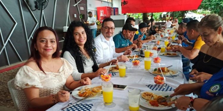 A través de Facebook amenazan a periodistas en Saravena