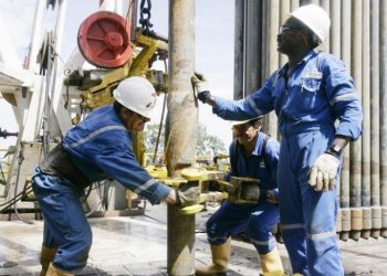 Se logró acuerdo para contratación de profesionales araucanos en la industria del petróleo