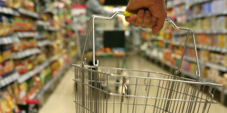Reforma tributaria: café, chocolate, azúcar y otros productos de alto consumo que tendrían IVA del 19%