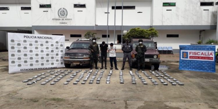 Condenan a 64 meses de prisión a dos hombres por tráfico de estupefacientes