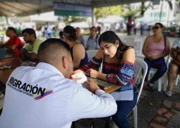 Director de Migración Colombia resuelve dudas sobre el Estatuto Temporal de Protección