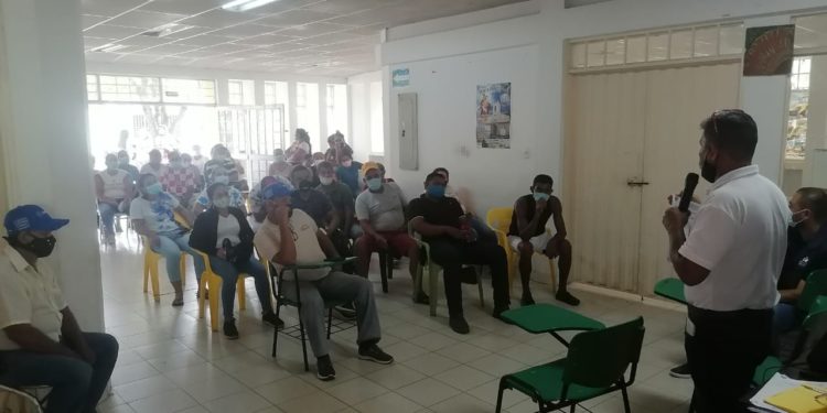 Viviendas a punto de ser arrastradas por el río Arauca. Comunidad de Miramar exigió al Alcalde poner atención