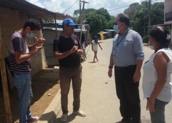 Llamado de alerta lanzó comunidad del barrio Miramar por incremento del río Arauca