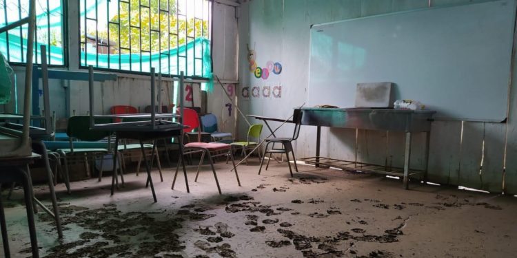Entre el agua y el barro se encuentra la escuela Francisco José de Caldas sede Los Cajaros de Arauquita