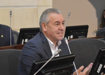 Todos los líderes de Arauca deberían levantar su voz de protesta por lo que está sucediendo: Senador Jorge Eduardo Londoño