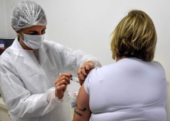 Así será el proceso para la tercera dosis de vacuna contra el covid-19 en adultos mayores