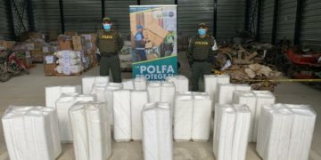 Autoridades incautaron más de 3.500 unidades de mercancía de contrabando y 1.200 unidades de mercancía nacional ilegal
