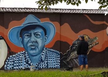 Muralistas rindieron homenaje al «Profe Peraza»