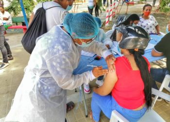 Covid-19: Con estrategia «casa a casa» se busca vacunar a la población del municipio de Arauca