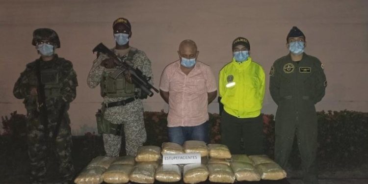 Judicializado hombre que al parecer transportaba 20 kilos de marihuana