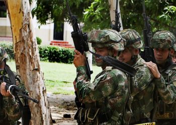 Corte Constitucional exonera a las comunidades negras del servicio militar