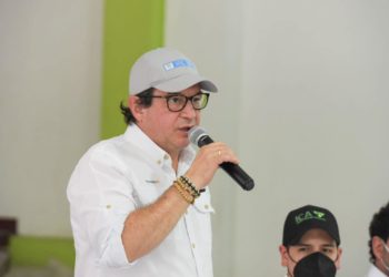 ¿Cuáles fueron los compromisos del Ministro de Agricultura Rodolfo Zea con los productores?