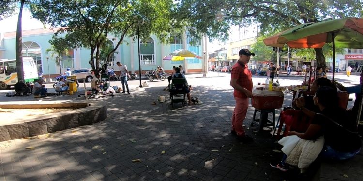 Inician trabajos para recuperación del espacio público en Arauca