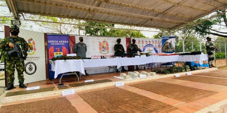 Autoridades incautaron arsenal de guerra e intendencia del ELN en Arauquita