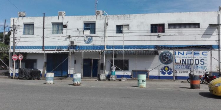 Por fallas en electrobombas se registra falta de agua potable al interior de la cárcel de Arauca