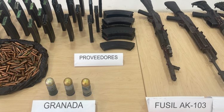 En una vivienda fue hallado depósito de armas y municiones en Arauca