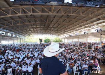 Encuestas dan a Alirio como el más fuerte del CD, pero ¿Por qué conviene que él sea el más votado?