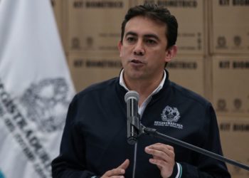 Alexander Vega: Procuraduría abre investigación al Registrador Nacional