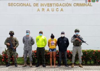 Una mujer es capturada por el presunto tráfico de migrantes en el departamento de Arauca