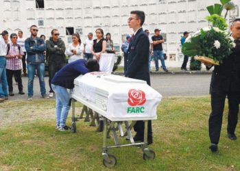 Gobierno entutela a la JEP para no pagar renta básica a hijos de ex-Farc asesinados