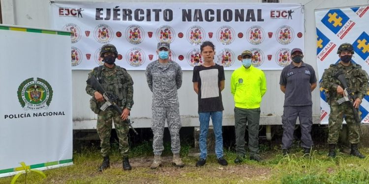 Capturan a dos personas al parecer pertenecientes a las redes de apoyo de ELN