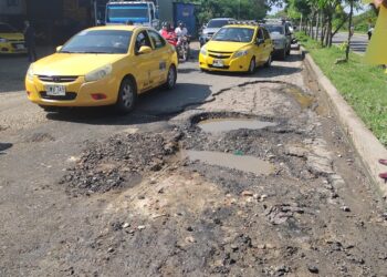 Arauca: Sigue inconformismo de taxistas por el pésimo estado de las vías