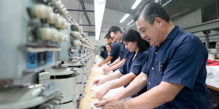 ¿Qué ha pasado con la implementación política departamental de empleo?