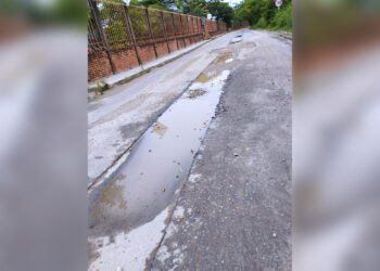 Arauca: Mujer casi pierde la vida al caer en un hueco