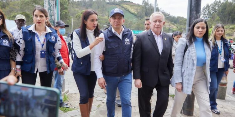 Advierte aumento del flujo migratorio en la frontera entre Colombia y Ecuador