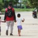 Enfrentamientos entre guerrillas dejan a 150 niños sin escuela en zona rural del departamento de Arauca