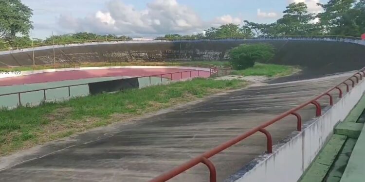 Escenarios deportivos están a merced del abandono administrativo y la delincuencia