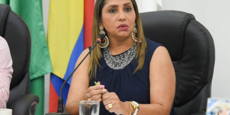 Declaran vacancia del encargo de la Gobernadora por abandono injustificado del cargo. A la espera del recurso de reposición