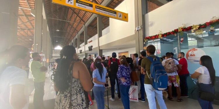 Arauca: Pasajeros de Easyfly afectados por incumplimiento en el horario de vuelos