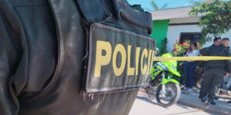 Pareja fue encontrada muerta, el hombre la habría asesinado y luego se suicidó