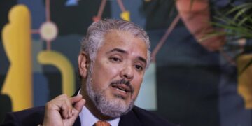 Expresidente Duque denuncia que en Colombia investigan a generales por solicitud de Maduro