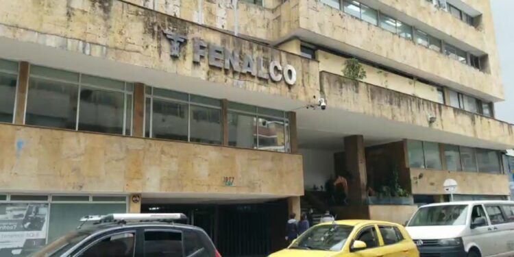 Fenalco: 27 % de comerciantes evitaría contratar personal por Reforma Laboral
