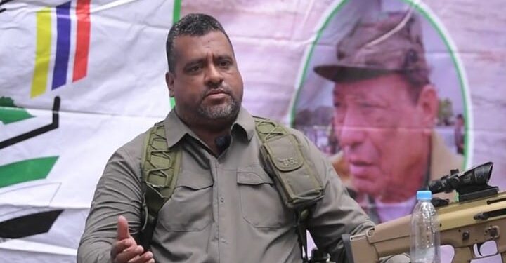 ‘Comandos de Frontera’ negociarán pero si les dan estatus político y los convierten en ‘Guardia campesina’