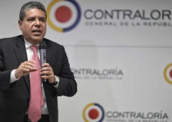 Contraloría General de la República hace advertencias sobre Plan de Desarrollo del Gobierno de Petro