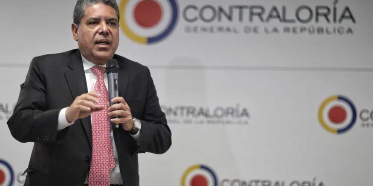 Contraloría General de la República hace advertencias sobre Plan de Desarrollo del Gobierno de Petro