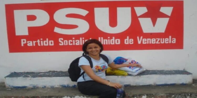 Nueva ministra habló de polémica foto y dice que fue en El Amparo