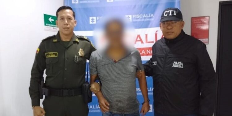 Un abogado fue enviado a la cárcel por violencia intrafamiliar. Durante 9 años el presunto victimario habría maltratado a su expareja