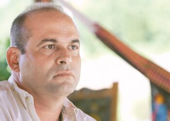Salvatore Mancuso fue imputado por 1.345 homicidios en 8 departamentos