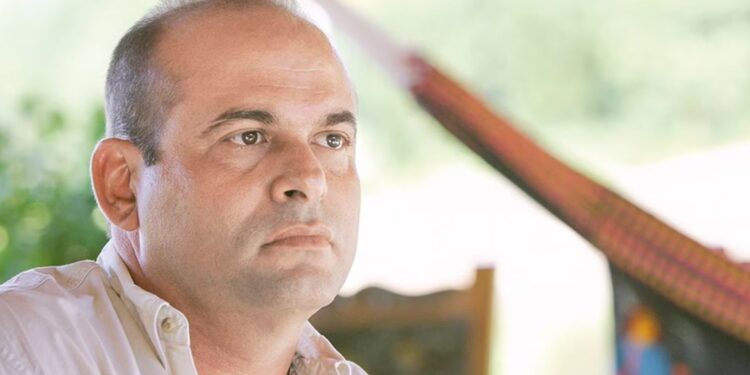 Salvatore Mancuso fue imputado por 1.345 homicidios en 8 departamentos