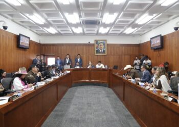 Aprobados 3 artículos de reforma a la salud en comisión séptima de cámara