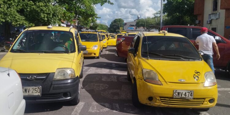 Tarifas de taxi subirán en agosto