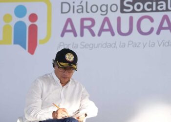 Menos vacas y futuro sin petróleo: así enfocó Petro su discurso desde Arauca