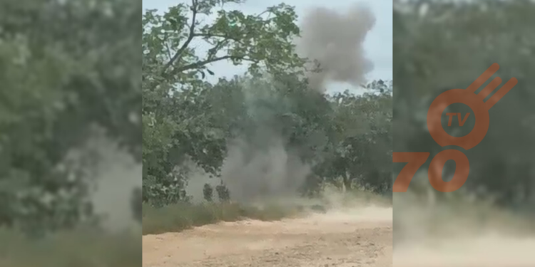 detonación carga explosiva en carretera vía a puerto rondón