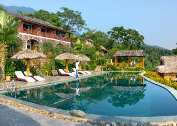 hotel piscina