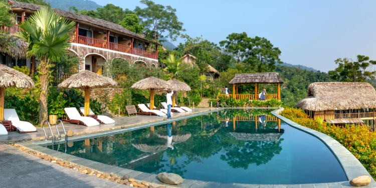 hotel piscina