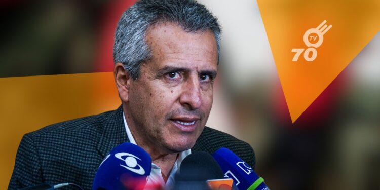 Ministro del Interior plantea evaluar financiación extranjera para el ELN